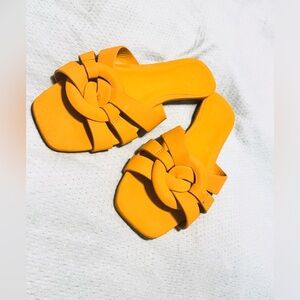 New! Women’s Slides